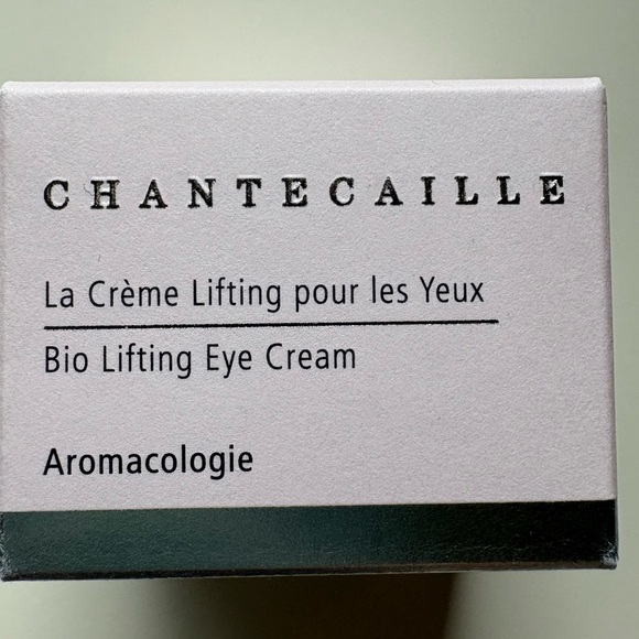 Chantecaille Aromacologie Travel-size w/Cosmetics Bag - Picture 2 of 10